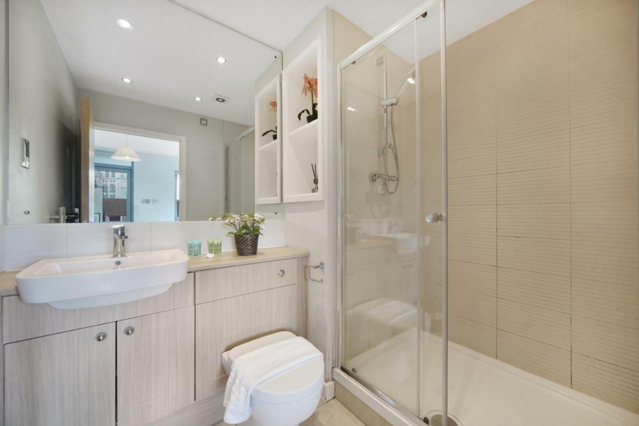 2 Bed Executive Penthouse Near Liverpool Street Free Wifi By City Stay Aparts London Exteriör bild