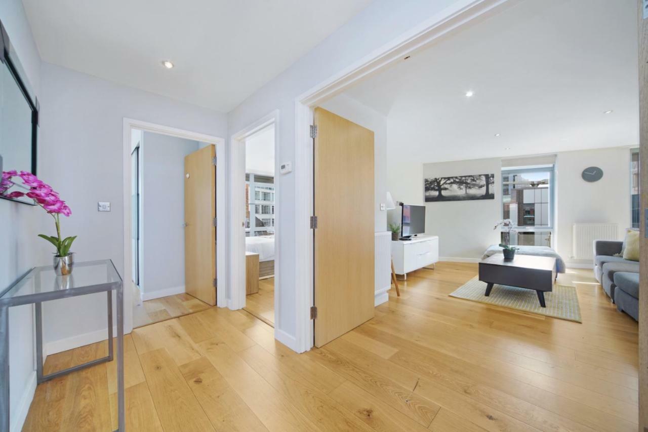 2 Bed Executive Penthouse Near Liverpool Street Free Wifi By City Stay Aparts London Exteriör bild