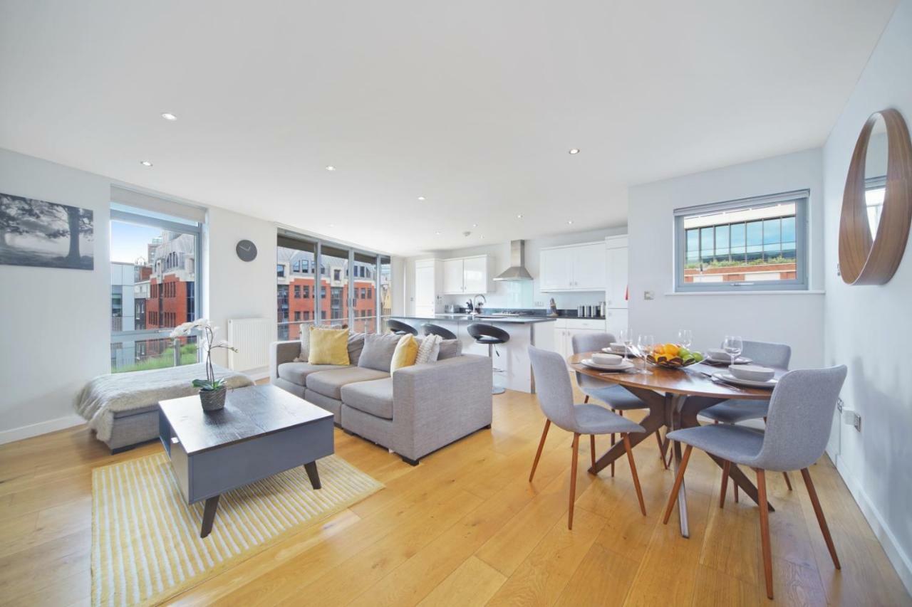 2 Bed Executive Penthouse Near Liverpool Street Free Wifi By City Stay Aparts London Exteriör bild
