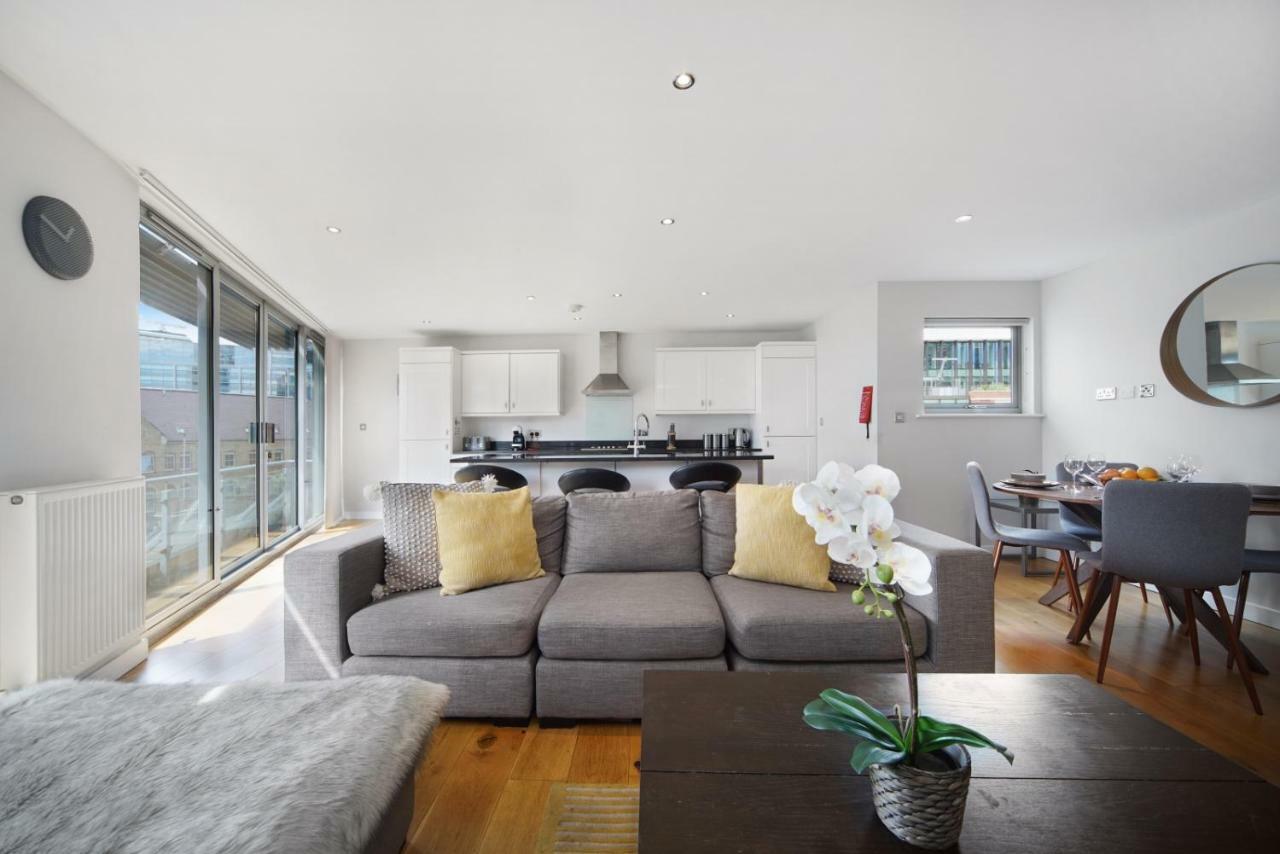 2 Bed Executive Penthouse Near Liverpool Street Free Wifi By City Stay Aparts London Exteriör bild