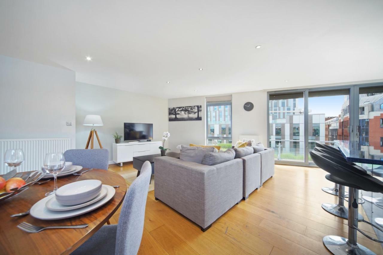 2 Bed Executive Penthouse Near Liverpool Street Free Wifi By City Stay Aparts London Exteriör bild